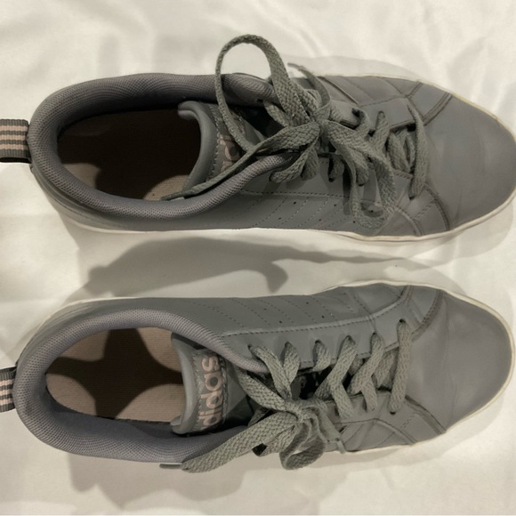 Adidas VS Pace 2.0 Women's Gray Leather Athletic Shoes - Picture 4 of 7